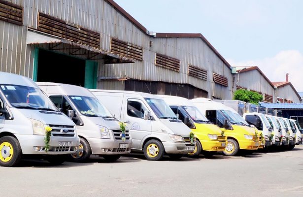 Ảnh hoạt động công ty Hồng Đức Express